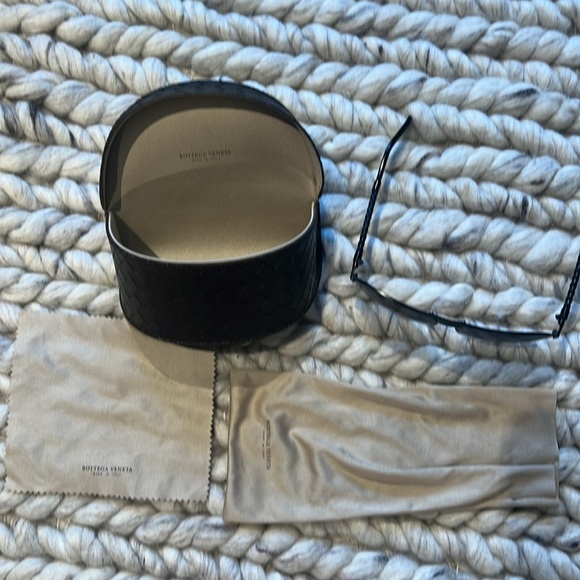 Bottega Veneta 0102 Leather Vintage Sunglasses - Picture 3 of 8